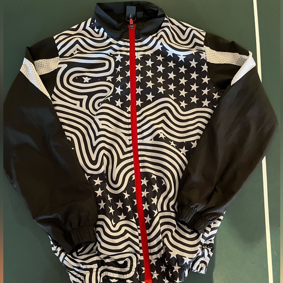 VINTAGE IDEOLOGY WATERPROOF WINDBREAKER - Picture 1 of 5